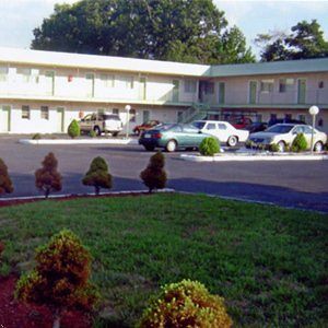 אבסקון Starlite Motor Inn מראה חיצוני תמונה